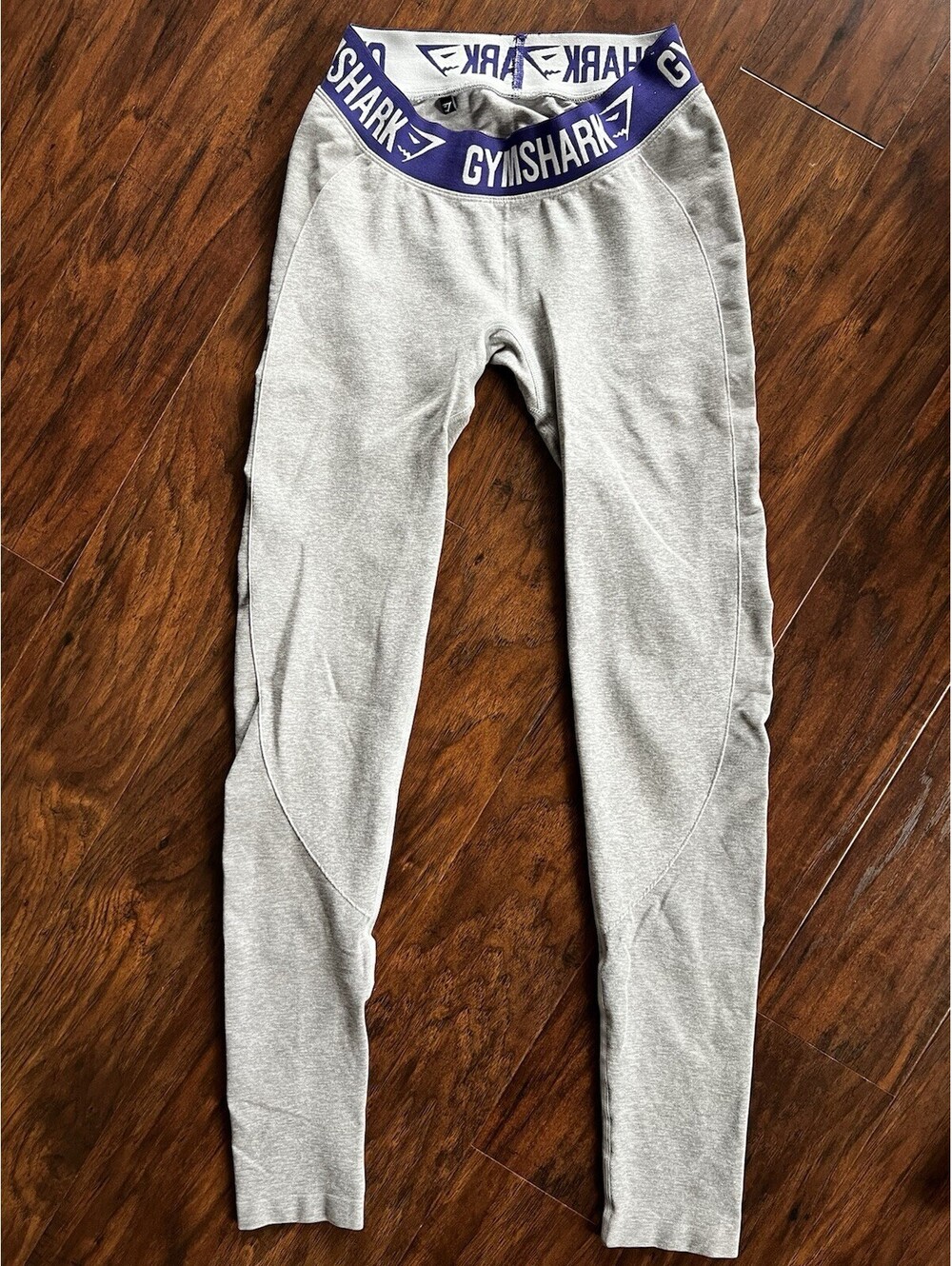 Gymshark Women's Leggings Size Small Gray with Purple Waistband EUC!